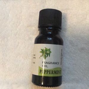Peppermint fragrance oil